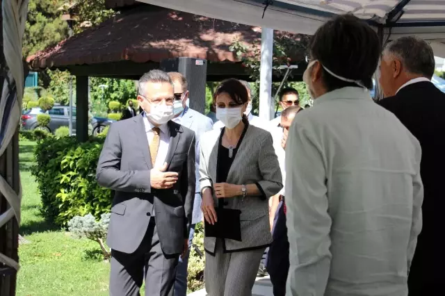 Aydın'da il protokolü bayramlaştı