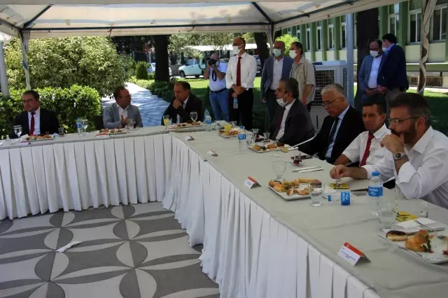 Aydın'da il protokolü bayramlaştı