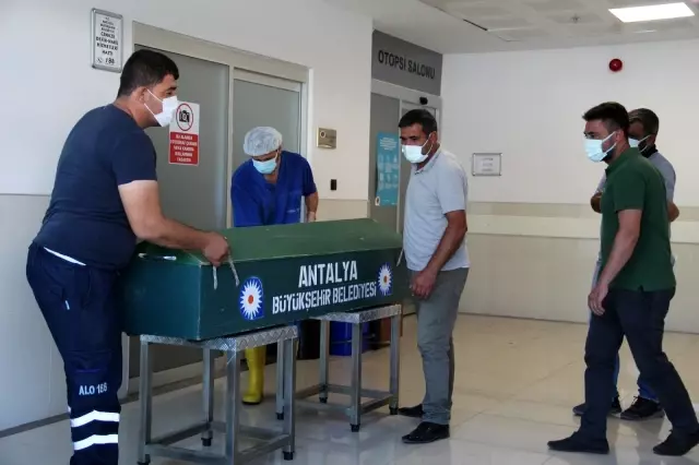 Son dakika haberleri! 2 yaşındaki Ecrin Keskin'in cenazesi morgdan alındı