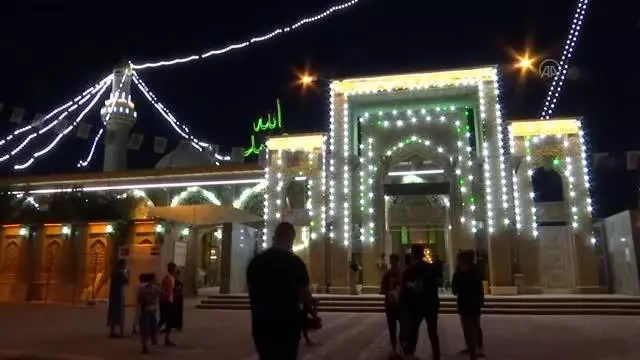 Bağdat'ta bayram namazı kılındı Bağdat'ta bayram namazı kılındı