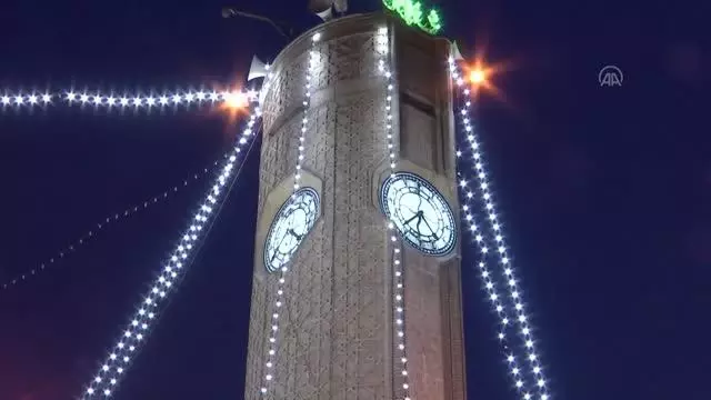 Bağdat'ta bayram namazı kılındı