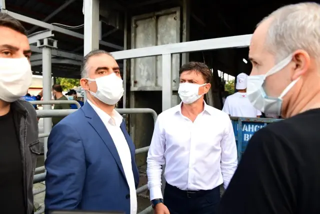 Bahçelievler'de hijyenik kurban kesimi