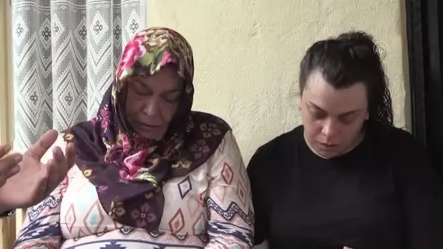 Bakan Kurum, heyelanda hayatını kaybedenlerle kaybolan kişinin ailesini ziyaret etti