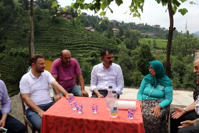 Son dakika haberleri! Bakan Kurum, selde kaybolan Batuhan Delihasan'ın ailesini ziyaret etti