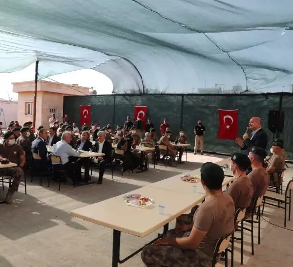 Son dakika haberi | Bakan Soylu, Afrin'de ziyaretlerde bulundu