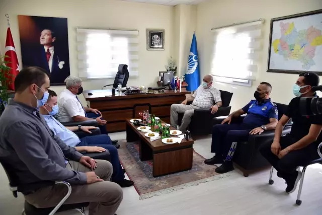 Başkanvekili Güzgülü, nöbetçi birimlerle bayramlaştı