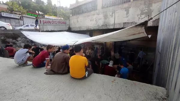 BEYOĞLU VE SULTANBEYLİ'DE KAÇAK KESİMLER BEYOĞLU VE SULTANBEYLİ'DE KAÇAK KESİMLER