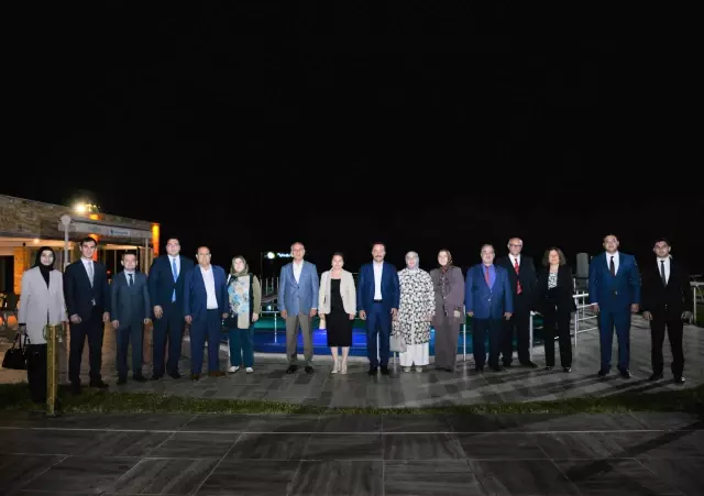 Bilecik Valisi Bilal Şentürk'e veda yemeği düzenlendi