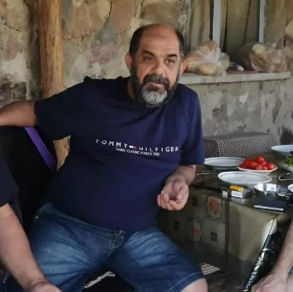 BOZCAADA'DA ZIPKINLA AVLANIRKEN KAYBOLDUĞU DENİZDE BUGÜN DE ARANIYOR
