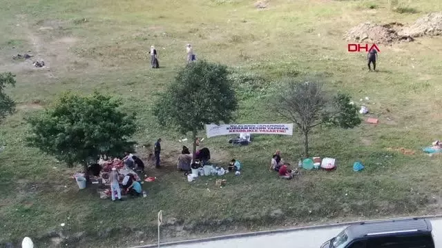 'BU ALANDA KESİM YASAK' AFİŞİNİN ALTINDA KAÇAK KESİM