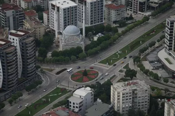 JANDARMA'DAN HELİKOPTERLİ TRAFİK DENETİMİ