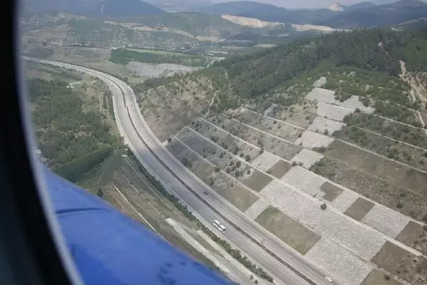 JANDARMA'DAN HELİKOPTERLİ TRAFİK DENETİMİ