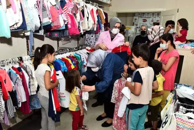 Bursa Yıldırım Belediyesi gönülleri 'bayram' ettirdi Bursa Yıldırım Belediyesi gönülleri 'bayram' ettirdi