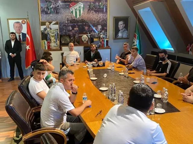 Bursaspor Kulübü, 500 aileye kurban eti ve gıda yardımı yaptı