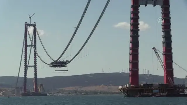 ÇANAKKALE - '1915 Çanakkale Köprüsü'nün tabliye montaj çalışmaları devam ediyor