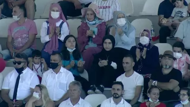 Son dakika haberi! Cumhurbaşkanı Erdoğan: '(Kıbrıs meselesi) Ne dışarıdan verilen mesajların ne de içeriden yürütülen girişimlerin, nazarımızda boş teneke gürültüsünden...