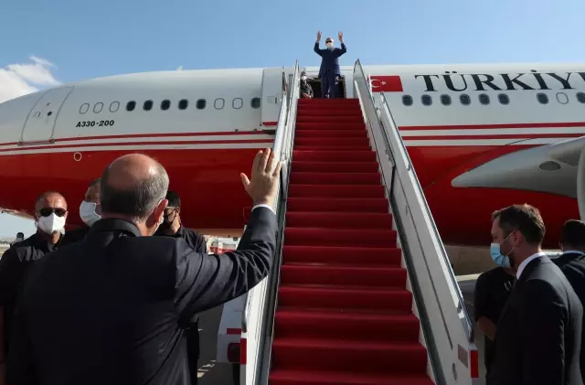 Cumhurbaşkanı Erdoğan yurda döndü