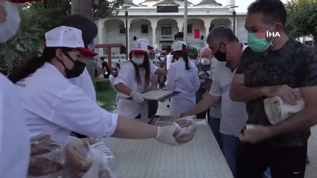 Denizli'de bayramlaşma geleneği değişmedi