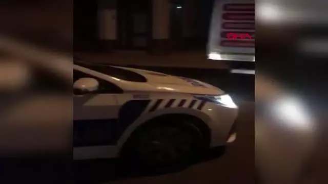Son dakika... EHLİYETSİZ SÜRÜCÜ İLE POLİSİN KOVALAMACASI KAMERAYA YANSIDI