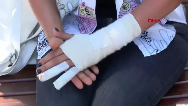 ESKİ SEVGİLİSİNİN TAKSİDE DÖVDÜĞÜ HABİBE 20 DAKİKA BOYUNCA DARBETTİ ESKİ SEVGİLİSİNİN TAKSİDE DÖVDÜĞÜ HABİBE 20 DAKİKA BOYUNCA DARBETTİ