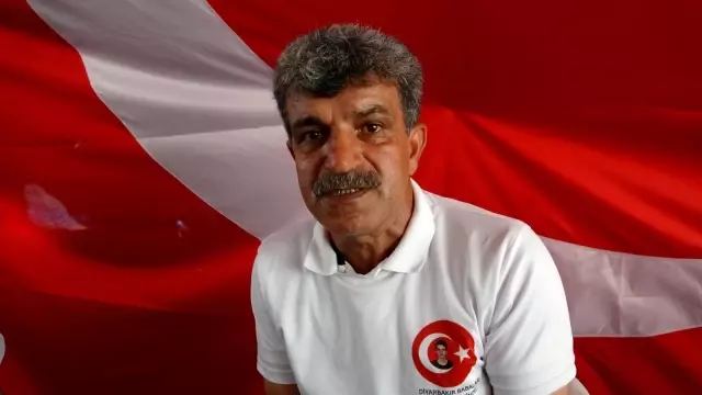 Evlat nöbetindeki aileler Kurban Bayramına hüzünlü girdi