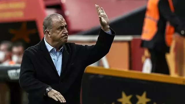Fatih Terim, PSV maçı öncesi takımdan ayrılacak futbolculara ilişkin konuştu: Onlar bizim kıymetlilerimiz Fatih Terim, PSV maçı öncesi takımdan ayrılacak futbolculara ilişkin konuştu: Onlar bizim kıymetlilerimiz