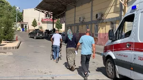 Son dakika haberi... GAZİANTEP'TE ACEMİ KASAPLAR HASTANELİK OLDU