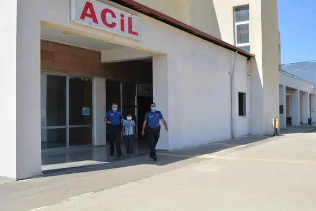 Son dakika haberleri | Gaziantep'te kaybolan çocuk polis ekiplerince ailesine teslim edildi Son dakika haberleri | Gaziantep'te kaybolan çocuk polis ekiplerince ailesine teslim edildi