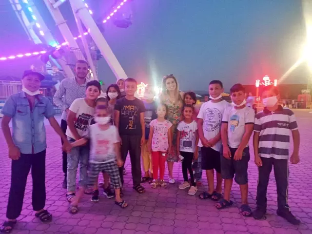 Gönüllülerden sokakta çalışan çocuklara lunapark sürprizi