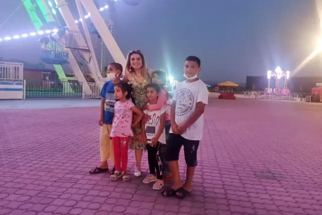 Gönüllülerden sokakta çalışan çocuklara lunapark sürprizi