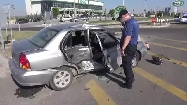 Aksaray'da otomobiller çarpıştı: 4 yaralı