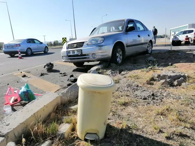 Aksaray'da otomobiller çarpıştı: 4 yaralı