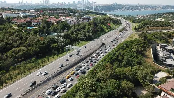 İSTANBUL'DA KURBAN BAYRAMI'NDA YOLLARDA SON DURUM