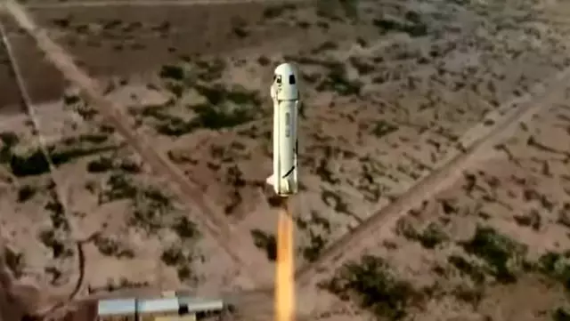 Milyarder işadamı Jeff Bezos bugün uzaya fırlatılacak