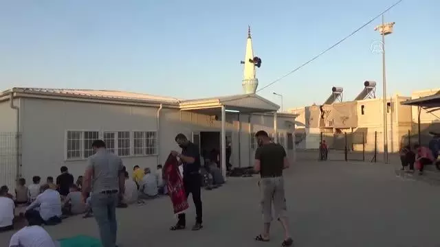 KAHRAMANMARAŞ - Konteyner kentte buruk bayram