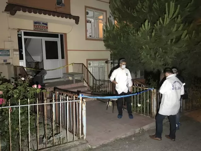 Karabük'te karısını bıçaklayarak öldüren koca tutuklandı