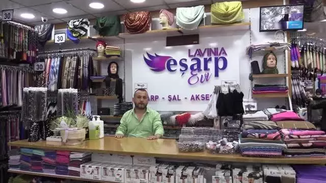 KASTAMONU - 'Kedi dostu' esnaf, deposunda can dostları için yuva kurdu