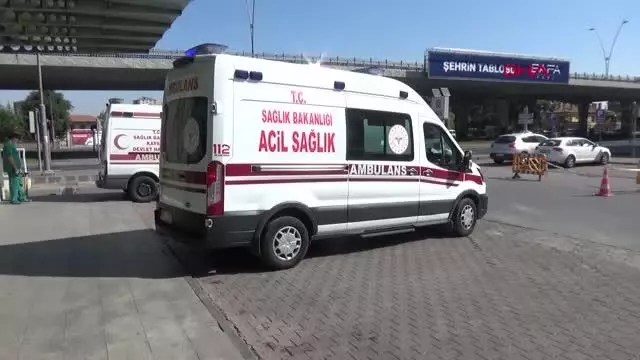 KAYSERİ'DE ACEMİ KASAPLAR HASTANELİK OLDU KAYSERİ'DE ACEMİ KASAPLAR HASTANELİK OLDU