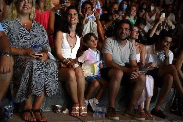 KENAN DOĞULU'DAN BODRUM KONSERİ