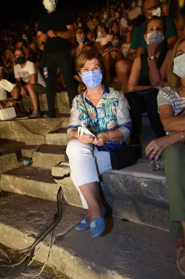 KENAN DOĞULU'DAN BODRUM KONSERİ