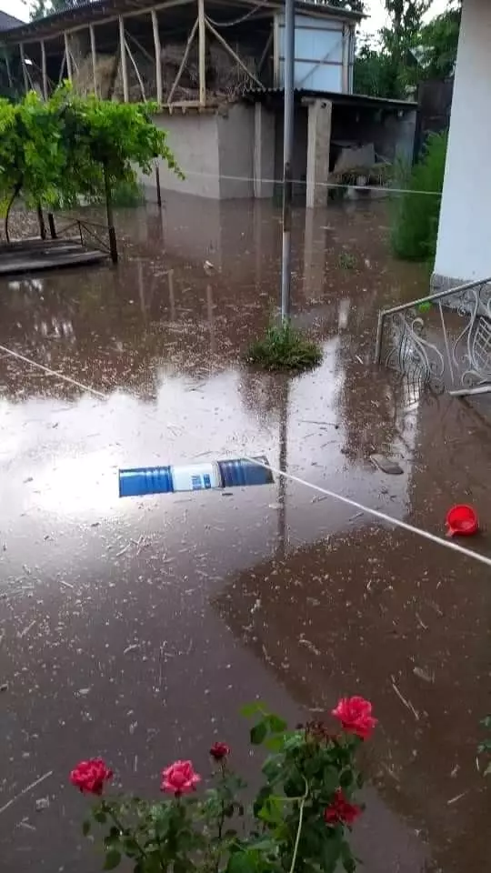 Kırgızistan'da sel: 1 ölü25 ev sular altında kaldı