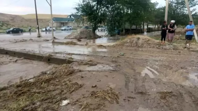 Kırgızistan'da sel: 1 ölü25 ev sular altında kaldı