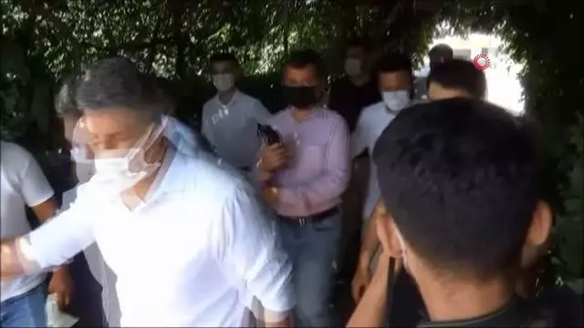 Korona virüs bayramlaşma geleneğini de etkiledi Korona virüs bayramlaşma geleneğini de etkiledi