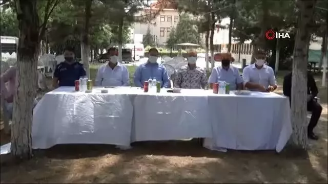 Korona virüs bayramlaşma geleneğini de etkiledi