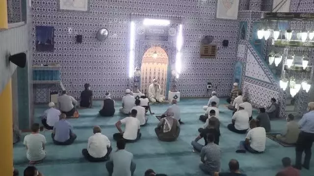 Kurban Bayramı namazı kılındı Kurban Bayramı namazı kılındı