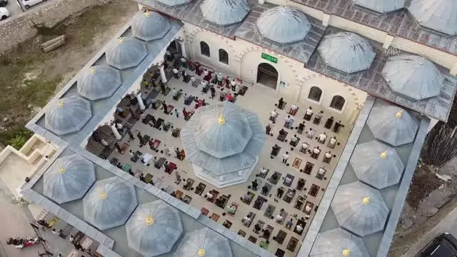Kurban Bayramı namazı kılındı