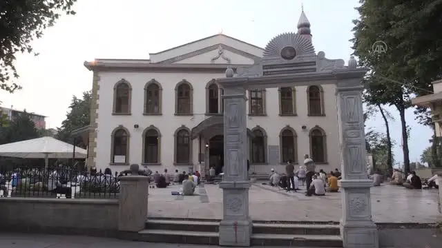 Kurban Bayramı namazı kılındı