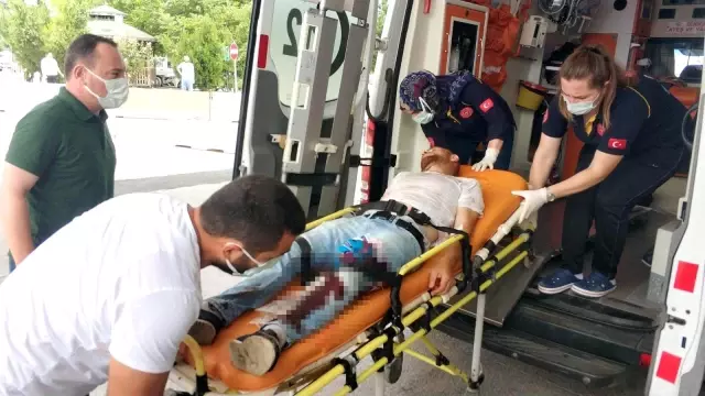 Kurban kesenlere silahlı saldırı: 2 yaralı