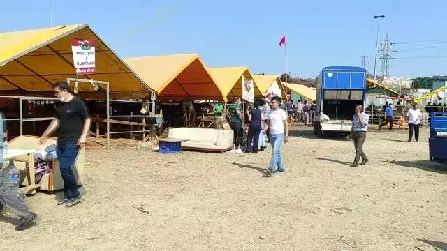 Kurban pazarları ve kesimhanelerde hareketlilik yaşanıyor