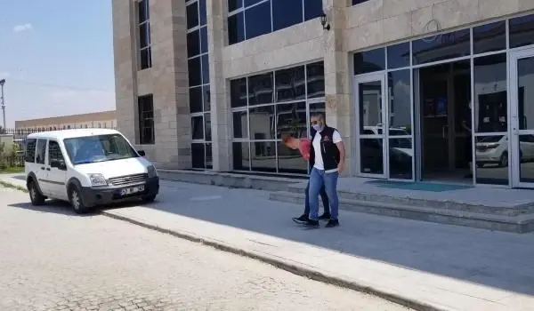 Kütahya'da uyuşturucu satan 2 şüpheli tutuklandı